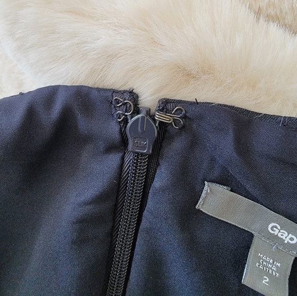 GAP Blue colourblock shift dress with wool skirt - Picture 9 of 9